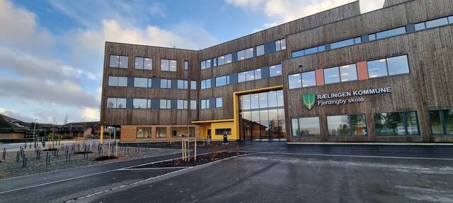 School facade elements, Fjerdingsby, Norway